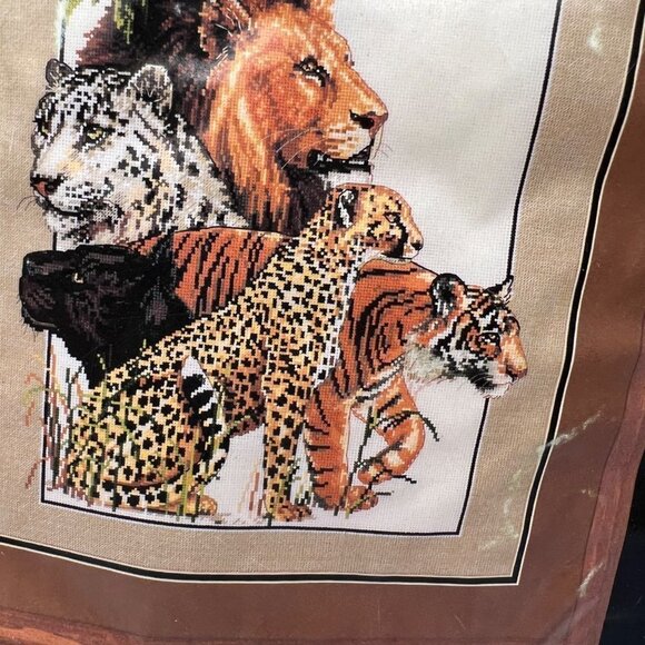 Dimensions Gold Collection Great Cats Cntd X-stitch Kit - Picture 4 of 12